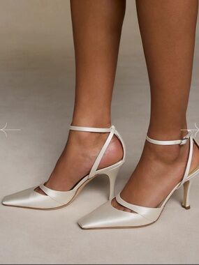 Danielle Frankel Josie Heel NEVER WORN, new with box - currently sold out!